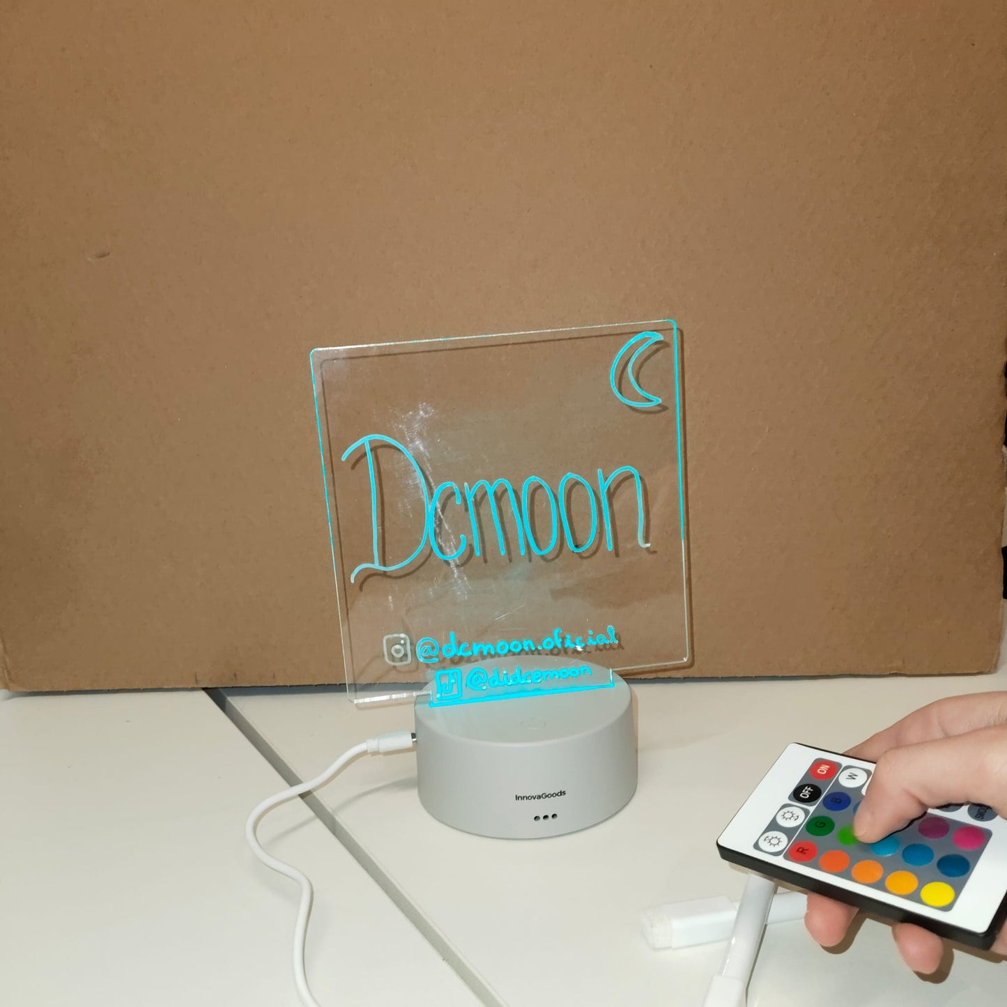 PIZARRA LED CON MENSAJE